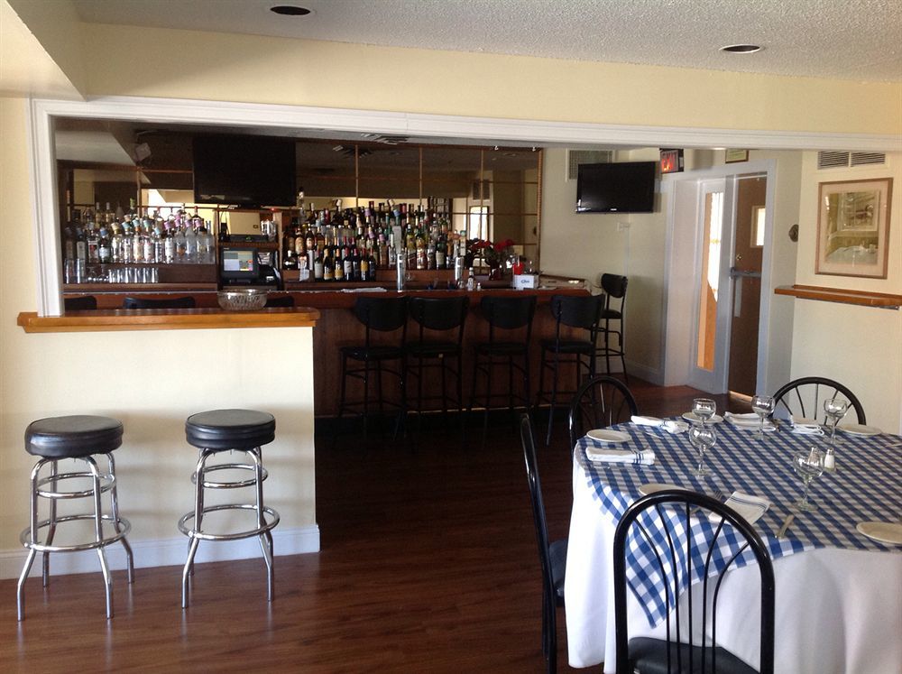 On The Hudson Hotel Peekskill