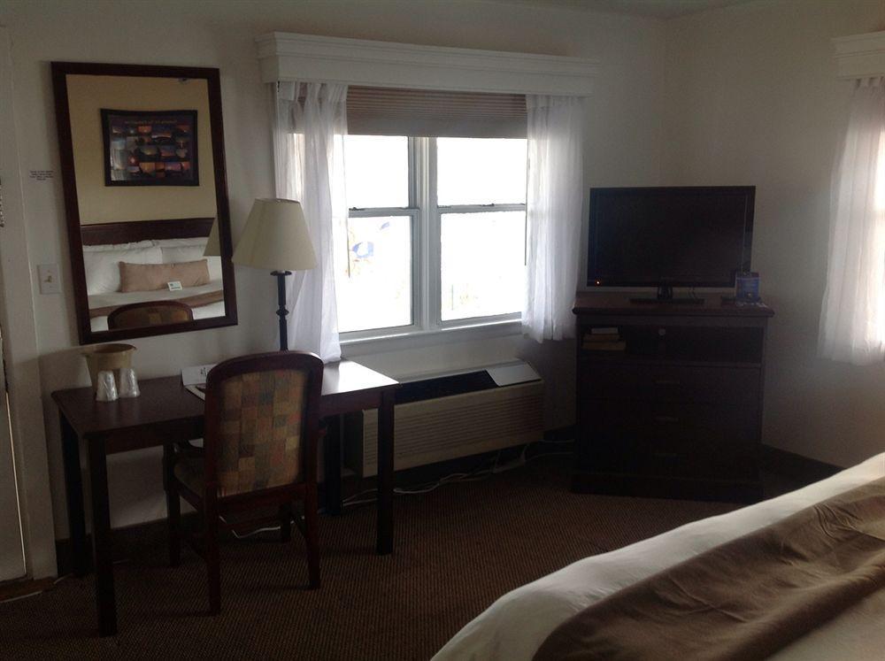 On The Hudson Hotel Peekskill